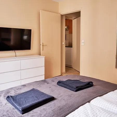 Le Parisien - Cozy 2br Near Eiffel Tower *
