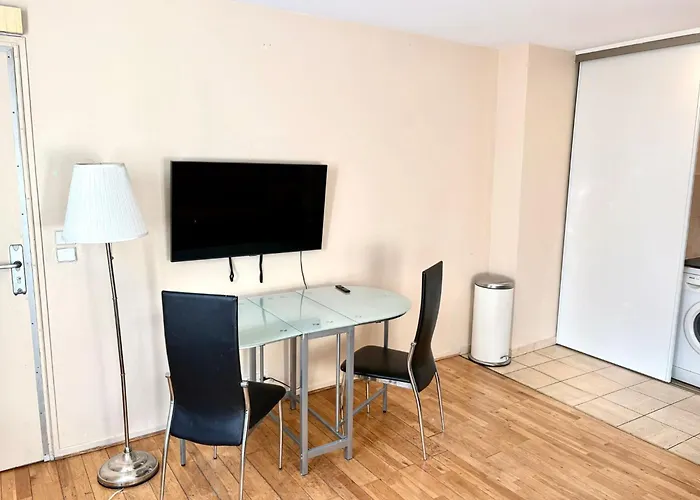 Le Parisien - Cozy 2br Near Eiffel Tower *