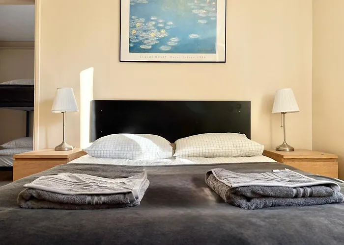 Le Parisien - Cozy 2br Near Eiffel Tower * パリ